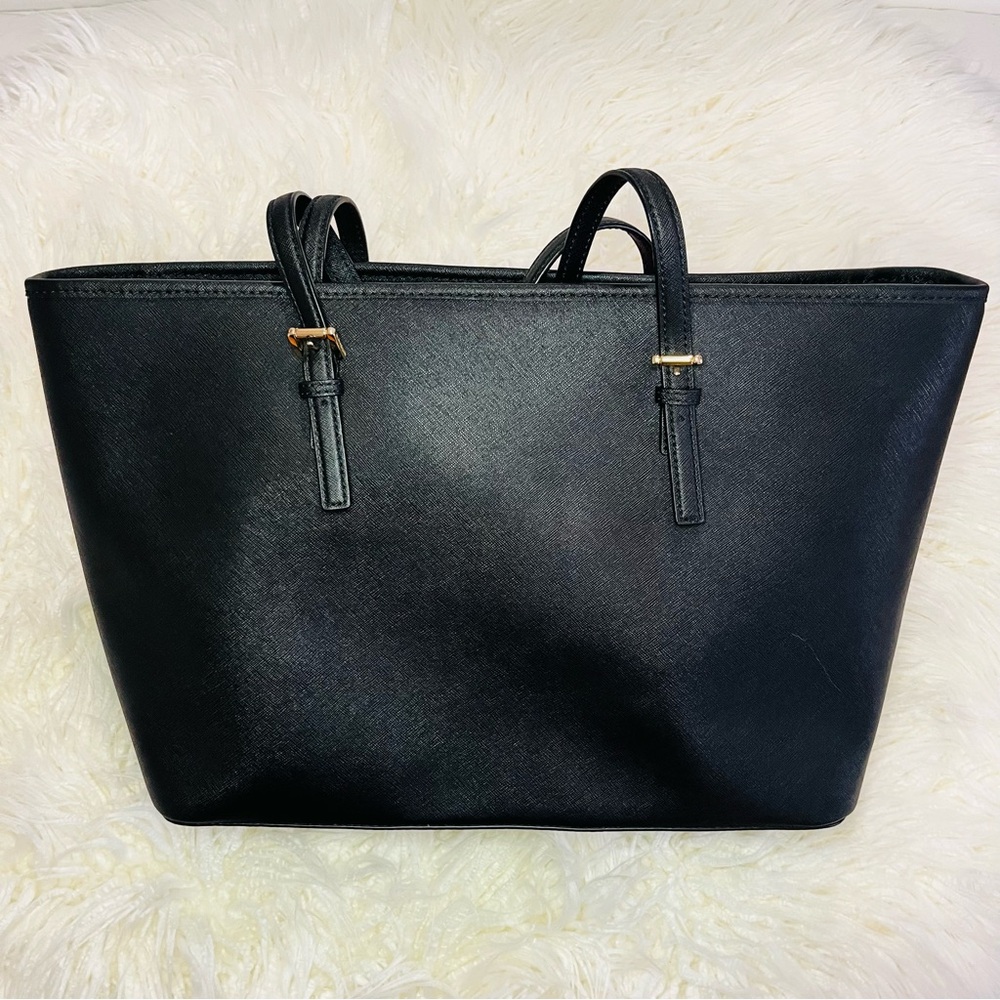 Michael Kors Jet Set Travel Tote - Picture 3 of 3